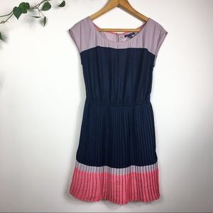 🎈last chance!🎈American Eagle Open Back Dress with Pleated Skirt Small